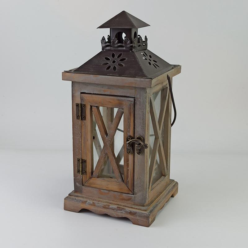 The new 8056 retro wooden wind lamp candle holder, creative European style home furnishing desktop features JX2112084